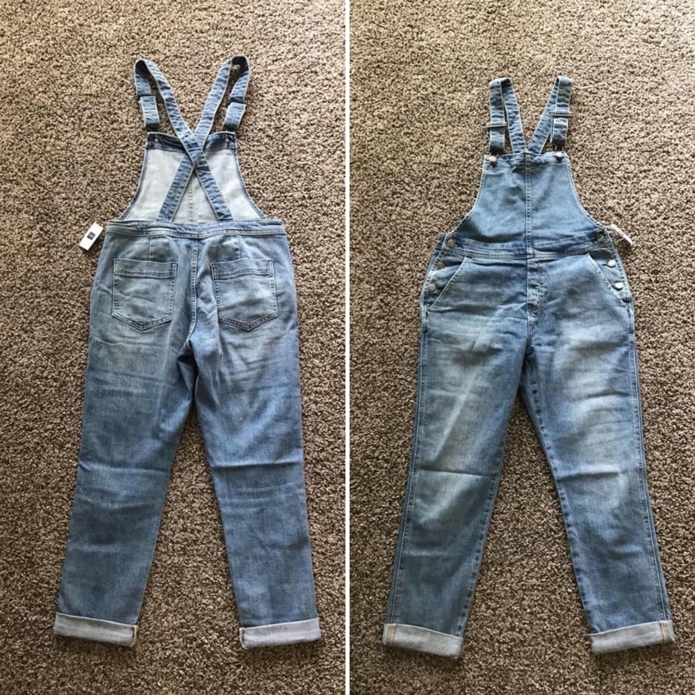 Gap overalls